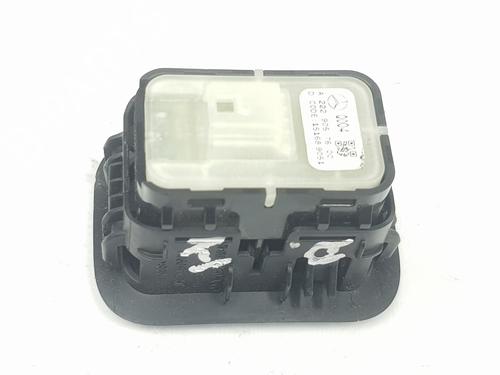 Switch MERCEDES-BENZ C-CLASS (W205) C 220 BlueTEC / d (205.002, 205.004) | BP10037997I30 