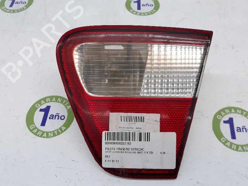 Høyre baklys SEAT CORDOBA (6K2) 1.9 TDI (110 hp) 1542932