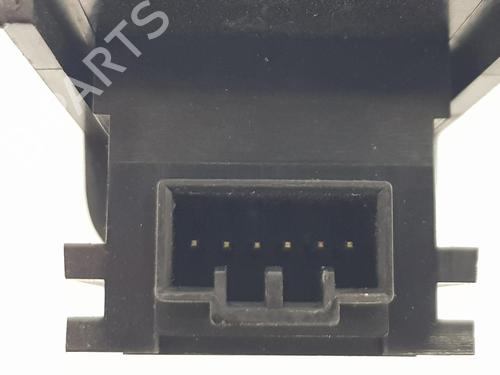 Switch LAND ROVER DISCOVERY III (L319) 2.7 TD 4x4 | BP13097898I30 