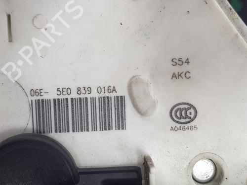 Rear right lock SKODA RAPID (NH3, NK3, NK6) 1.6 TDI | BP9822228C99 