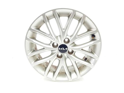 flk-kia-stonic-yb-2017-36020626 main image