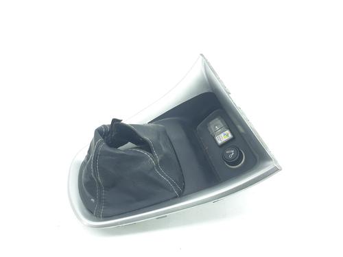 Used Shift knob LANCIA DELTA III (844_) 1.6 D Multijet (844.AXC11, 844.AXC1A) (120 hp) 16957927