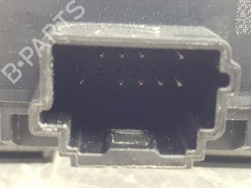 switch-renault-symbioz-2024-34698655 main image