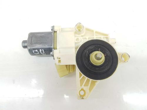 Used Right front window motor MERCEDES-BENZ GLK-CLASS (X204) 320 CDI 4-matic (204.983) (224 hp) 6898230