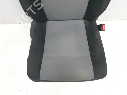 Stoel rechts voor CITROËN SPACETOURER Bus (V_) 1.6 BlueHDi 115 | BP30833428C16 