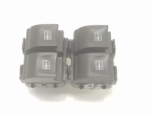 Used Left front window switch RENAULT CLIO IV (BH_) [2012-2021]  11182964