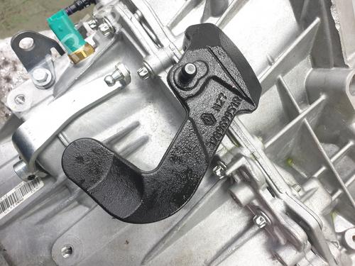 Gearbox DACIA DUSTER SUV Van 1.5 dCi 4x4 | BP16889638M3 