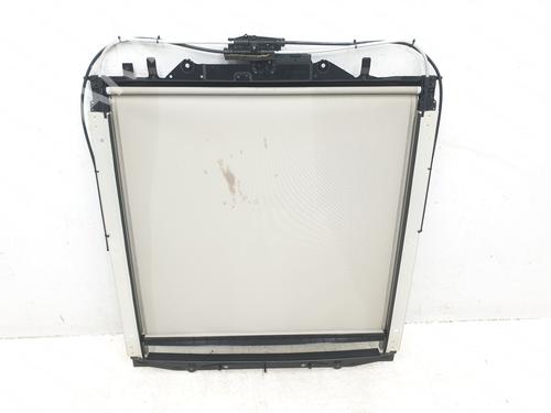 BP30759443O1 main image