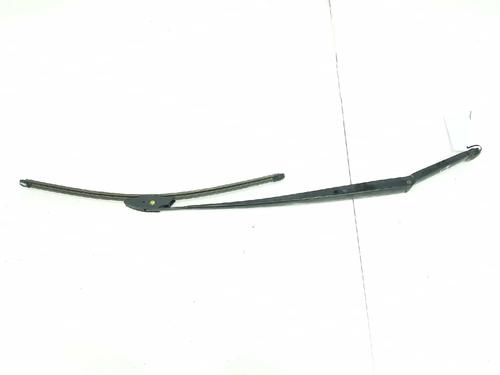 Used Front windshield wiper arm BMW 3 Compact (E46) 320 td (150 hp) 6623265
