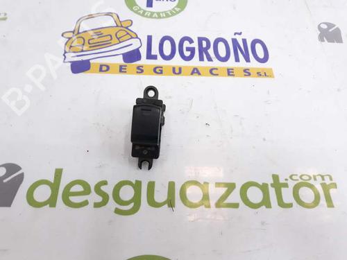 Used Left rear window switch NISSAN NAVARA NP300 (D40) 2.5 dCi 4WD (D40TT, D40T, D40M, D40BB) (190 hp) 2843544