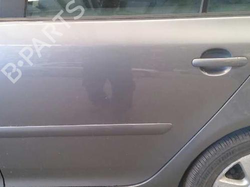 Feu de coffre droit VW GOLF V (1K1) 1.9 TDI | BP11752856C80 