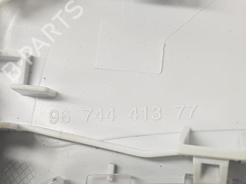 Interior roof light PEUGEOT 208 I (CA_, CC_) 1.2 VTI 82 | BP15244182I8