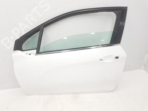Used Left front door PEUGEOT 208 I (CA_, CC_) 1.6 BlueHDi 100 (100 hp) 23388838