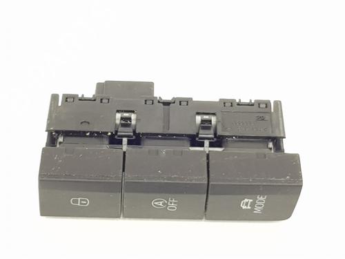 Used Switch SEAT ARONA (KJ7, KJP) [2017-2025]  27879838