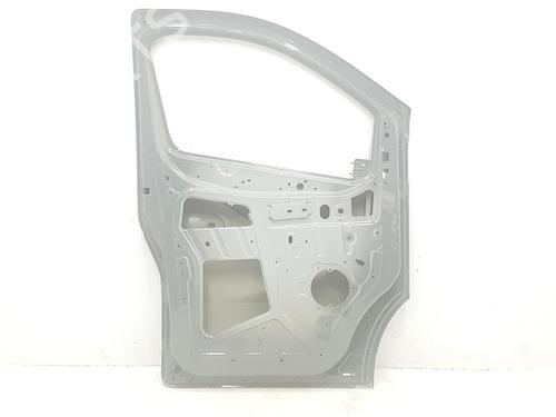 Left front door RENAULT TRAFIC III Bus (JG_)  | BP17192709C2 