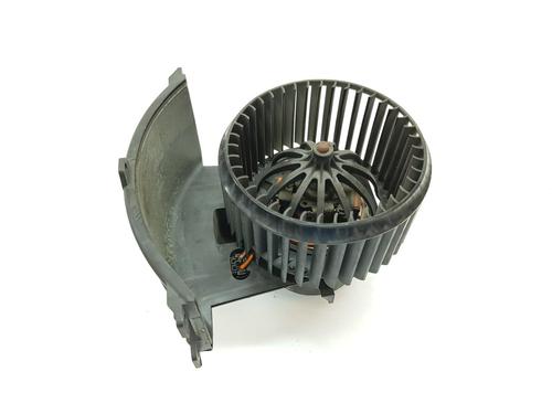 Used Heater blower motor VW TRANSPORTER T5 Van (7HA, 7HH, 7EA, 7EH) 2.0 TDI (102 hp) 18356609