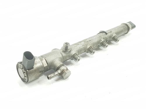 Used Injection rail MERCEDES-BENZ VITO / MIXTO Van (W639) 113 CDI (639.601, 639.603, 639.605) (136 hp) 12466988
