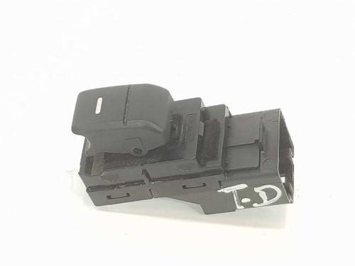 Used Right rear window switch LAND ROVER RANGE ROVER SPORT I (L320) 2.7 D 4x4 (190 hp) 6827981