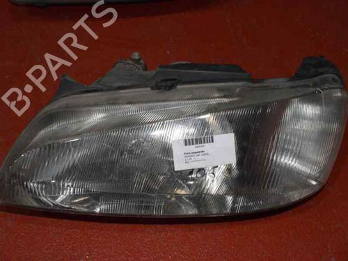 Venstre forlygte PEUGEOT 106 II (1A_, 1C_) 1.1 i (60 hp) 1430768