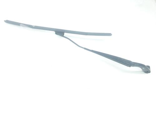 Used Front windshield wiper arm NISSAN NAVARA NP300 Pickup (D23, D23T) 2.5 dCi 4x4 (163 hp) 17623135