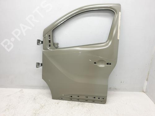 Used Left front door RENAULT TRAFIC III Bus (JG_) [2014-2025]  21003729