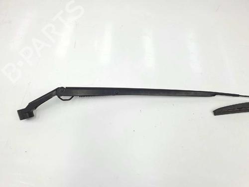 Front windshield wiper arm TOYOTA RAV 4 III (_A3_) 2.2 D 4WD (ALA30_, ALA30R) | BP6825158C143 