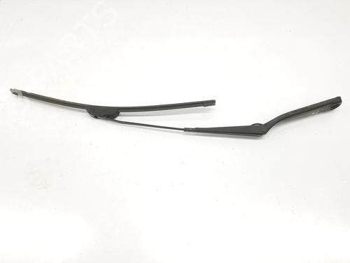 Used Front windshield wiper arm BMW X3 (E83) xDrive 30 d (218 hp) 12168630