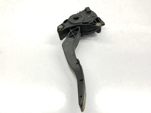 Pedal NISSAN QASHQAI II SUV (J11, J11_) 1.6 dCi ALL MODE 4x4-i | BP16762837I4 