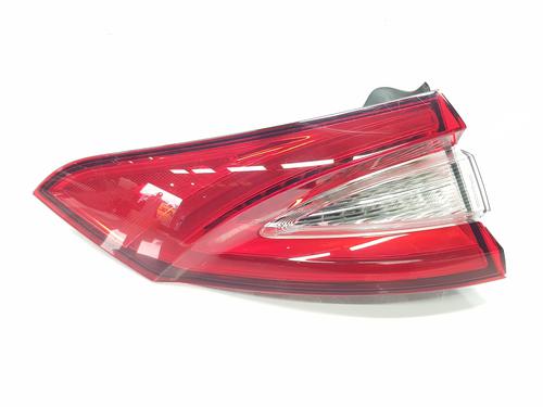 Used Left taillight MASERATI LEVANTE SUV (M161) [2016-2025]  24981433