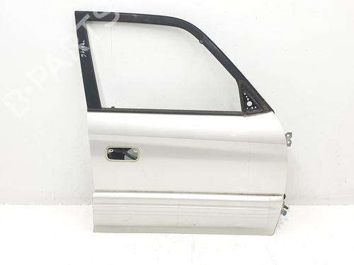 Dør høyre foran TOYOTA LAND CRUISER 90 (_J9_) 3.0 D-4D 4WD (KDJ90_, KDJ95_, KDJ90W, KDJ95W) (163 hp) 17677802