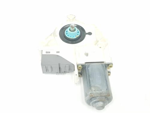Left front window motor LAND ROVER DISCOVERY III (L319) 2.7 TD 4x4 | BP20186102E21 