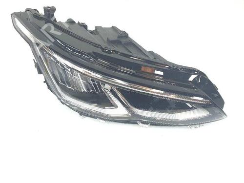 Used Right headlight VW GOLF VIII (CD1, DA1) 2.0 TSI R 4motion (320 hp) 13652618