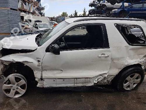 Zekeringkast SUZUKI GRAND VITARA II (JT, TE, TD) 1.9 DDiS All-wheel Drive (JT419, TD44, JB419WD, JB419XD,... | BP4465058E1 