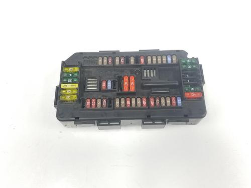Used Fuse box BMW 1 (F20) 118 d (143 hp) 10689279
