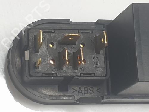 Switch AUDI TT (8N3) 1.8 T quattro | BP28103151I30 