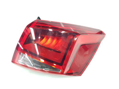 Used Right taillight SEAT ARONA (KJ7, KJP) 1.0 TSI (110 hp) 28584531