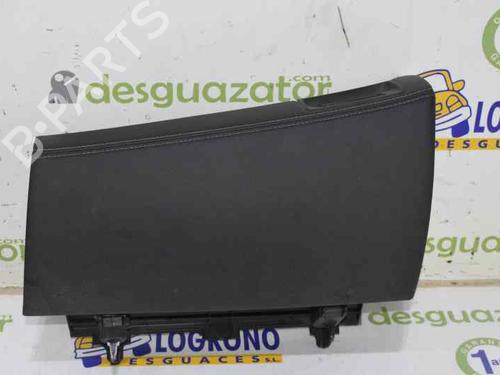 Used Glove box MITSUBISHI OUTLANDER II (CW_W) 2.2 DI-D 4WD (156 hp) 802154