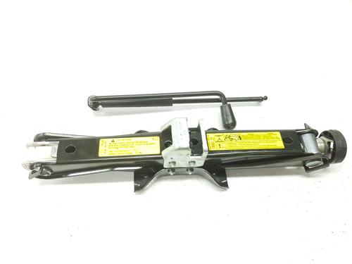 Used Jack Kit AUDI A4 B8 Avant (8K5) 2.0 TDI quattro (177 hp) 14105994