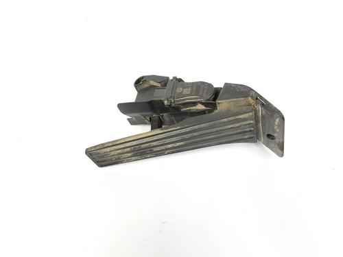 Used Pedal BMW 3 Touring (F31) 318 d (143 hp) 8654908