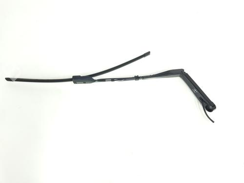 Used Front windshield wiper arm OPEL ASTRA L Sports Tourer (O5) 1.2 (FRHNPJ) (110 hp) 25442752