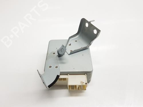Used Electronic module TOYOTA PRIUS Liftback (_W2_) 1.5 Hybrid (NHW20_, NHW20R) (112 hp) 20198575