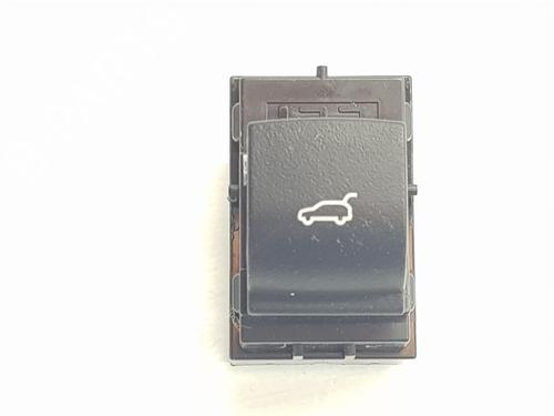 switch-bmw-x4-f26-2013-2014-2015-2016-2017-2018-36642213 main image