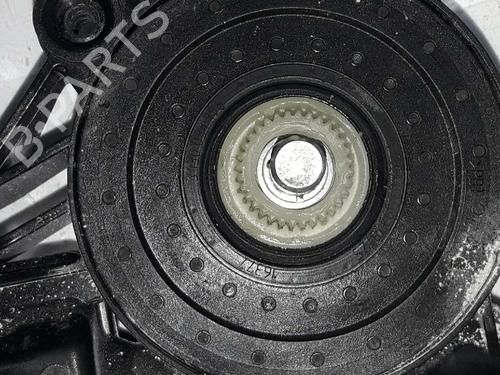 Left rear window motor LAND ROVER RANGE ROVER SPORT II (L494) 3.0 TDV6 4x4 | BP5850497E23 