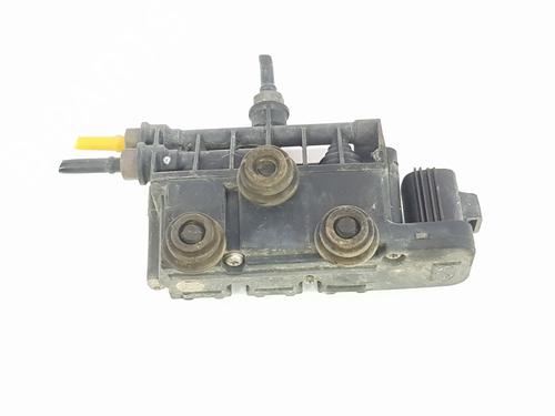 Andre LAND ROVER RANGE ROVER SPORT I (L320) 3.6 D 4x4 (272 hp) 14096552