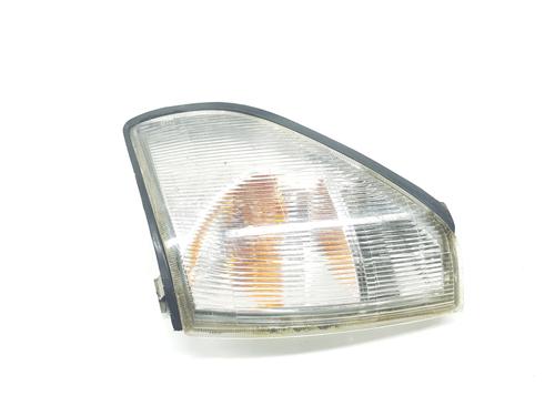 Clignotant avant gauche TOYOTA LAND CRUISER 90 (_J9_) 3.0 TD (KZJ90_, KZJ95_, KZJ90R, KZJ95R, KZJ90W, KZJ95W) (125 hp) 32342465