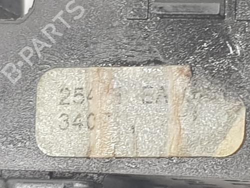 Right rear window switch NISSAN NAVARA NP300 (D40) 2.5 dCi 4WD | BP15181792I28 