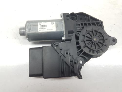 Used Right rear window motor VW GOLF VI (5K1) 1.6 TDI (105 hp) 5130396