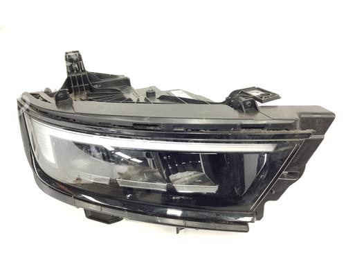 Phare droit OPEL ASTRA L Sports Tourer (OV5) 1.2 (FRHNPJ) (110 hp) 31888154