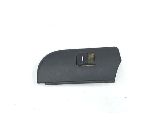 Used Right rear window switch Right rear window switch LAND ROVER RANGE ROVER III (L322) 3.6 D 4x4 (272 hp) 8107204 8107204