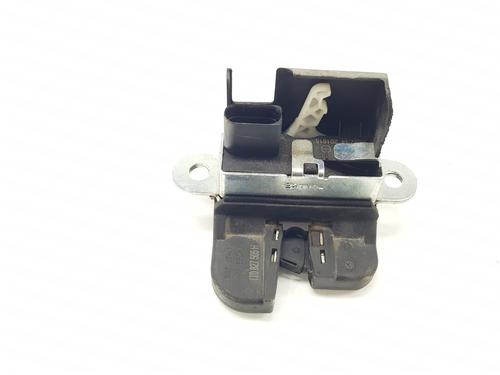 Used Tailgate lock VW TOURAN (1T1, 1T2) 1.9 TDI (105 hp) 27655669